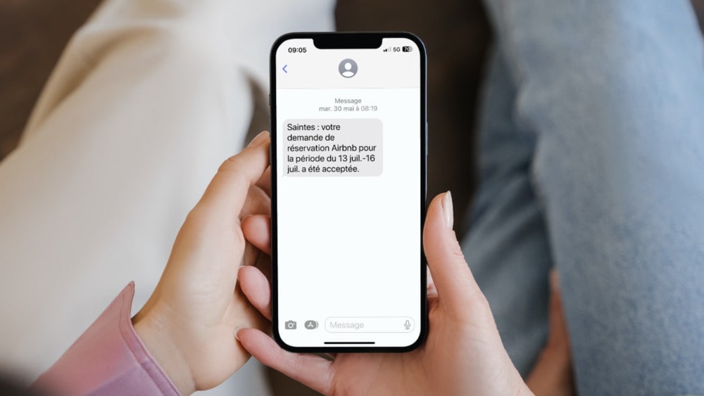 Exemple de SMS Airbnb d'acceptation de demande de réservation.