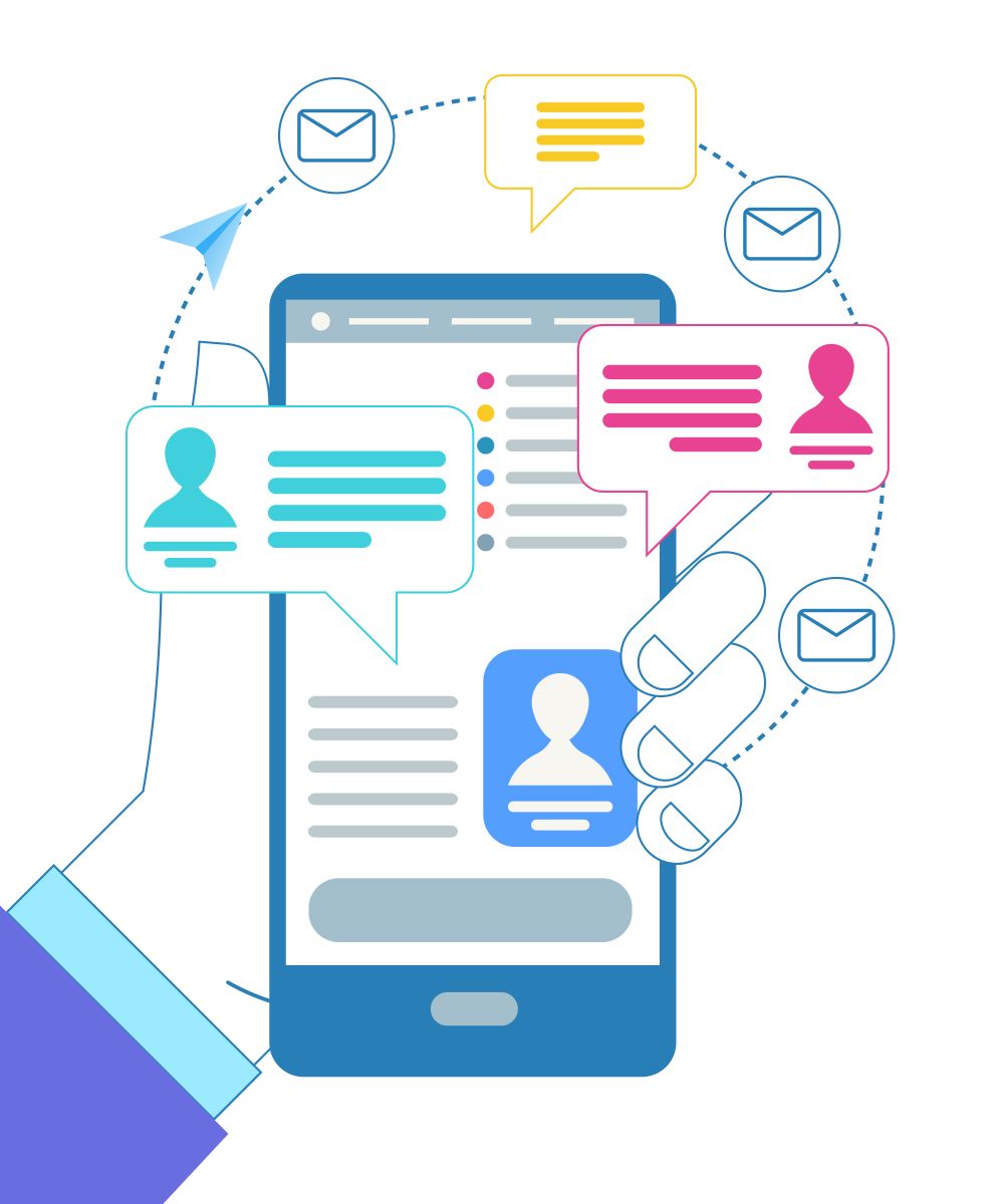 Main tenant un portable avec des icônes de conversations et messages.